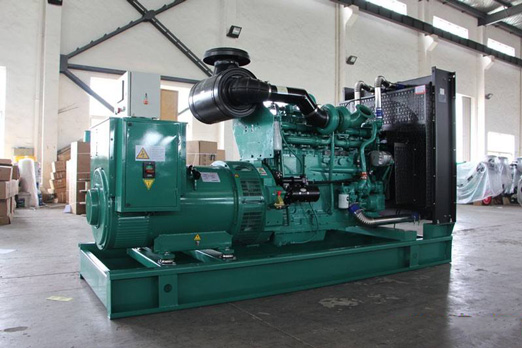 延边朝鲜族320kw康明斯柴油发电车出租